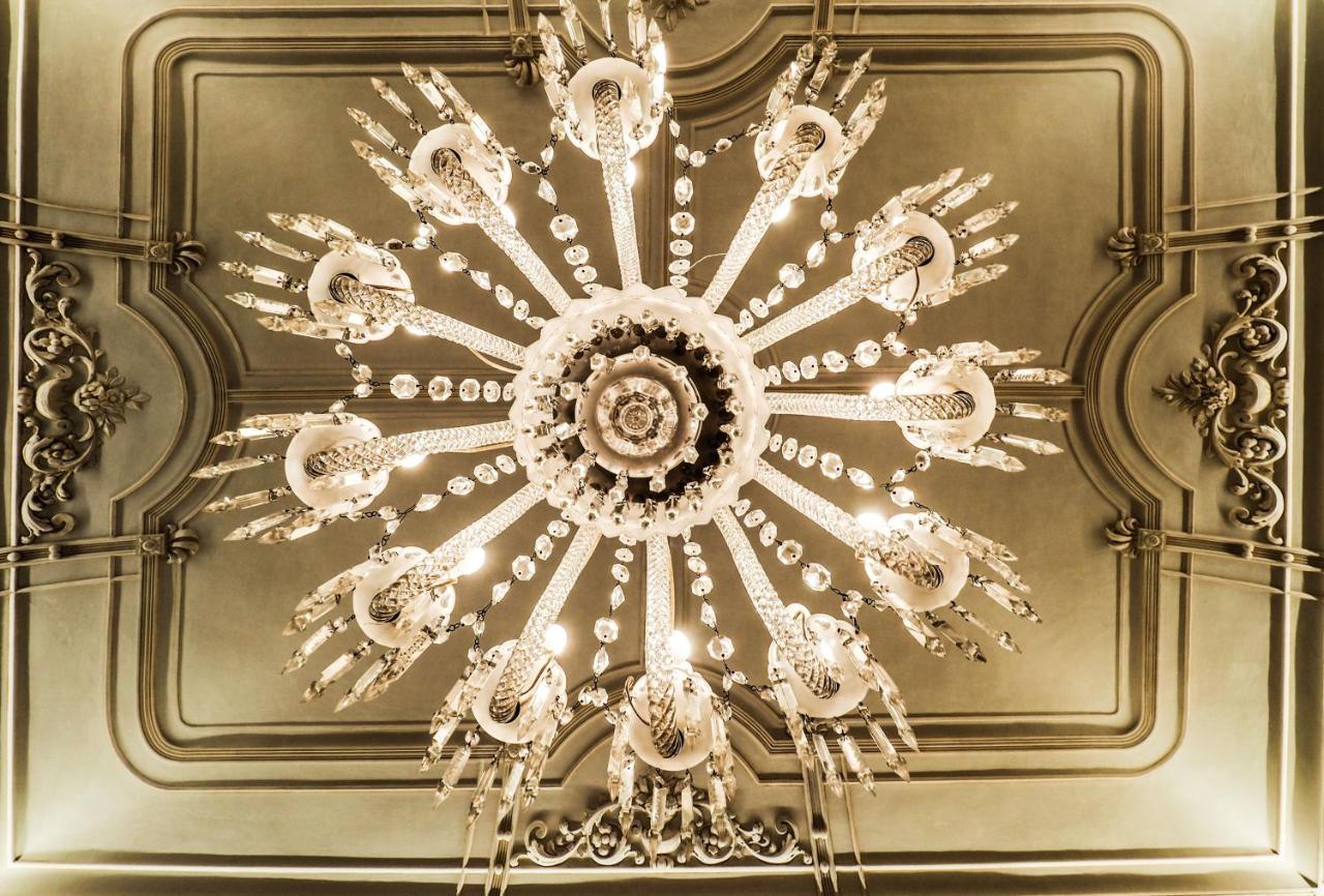 ホテル Palazzo Degli Antoci ラグーザ エクステリア 写真