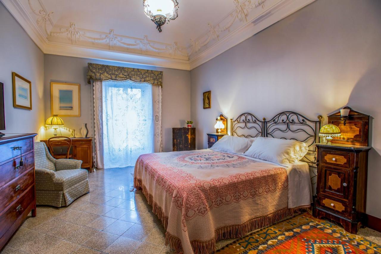 ホテル Palazzo Degli Antoci ラグーザ エクステリア 写真