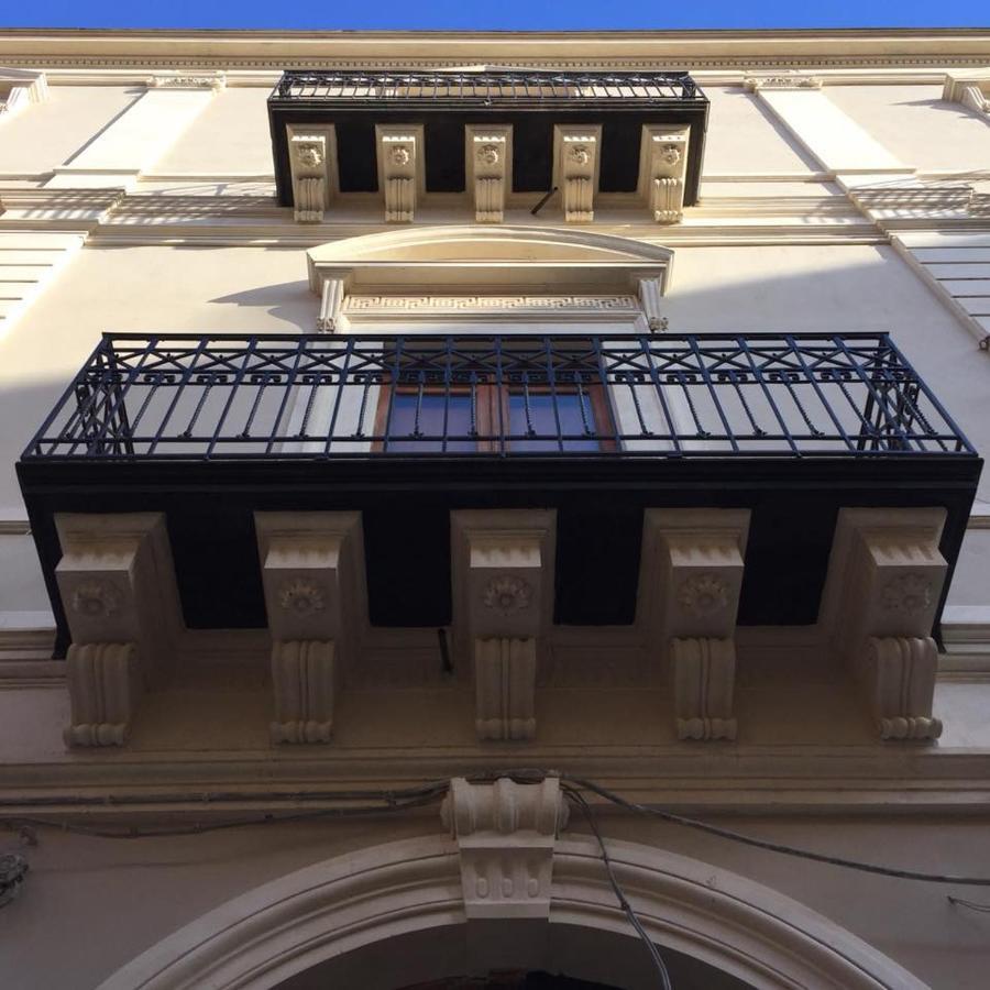 ホテル Palazzo Degli Antoci ラグーザ エクステリア 写真